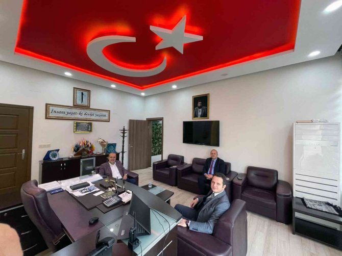 Çay, Uzundemir’i Ziyaret Etti