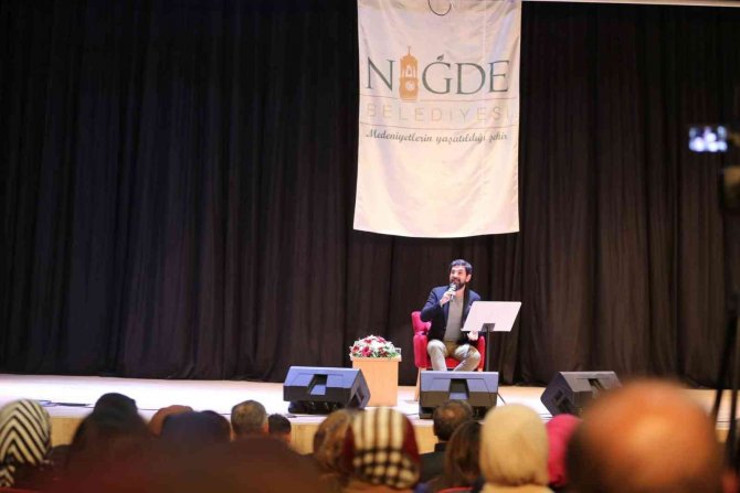 Niğde’de Şiir Ve Muhabbet Vardı