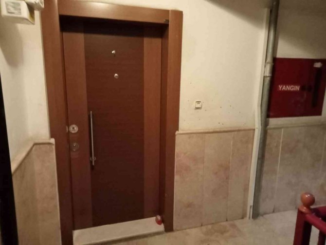 Arkadaşının Bıçaklayarak Öldürdüğü Gencin Annesinden Yürek Burkan Sözler: “Çocuğum Kan Kaybından Ölmüş”