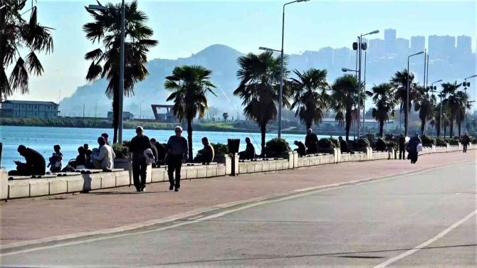 Samsunlular ’Aileye, Paraya Ve Toruna’ Verdiği Değerle Türkiye Ortalamasının Üstünde