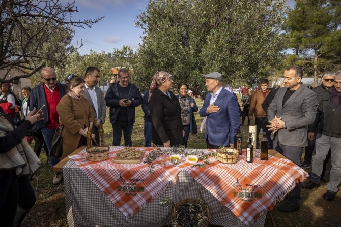 Başkan Soyer: “Zeytine Saygıda Kusur Etmemek Gerek”