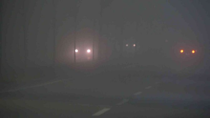 Sivas’ta Yoğun Sis: Görüş Mesafesi De 10 Metreye Kadar Düştü