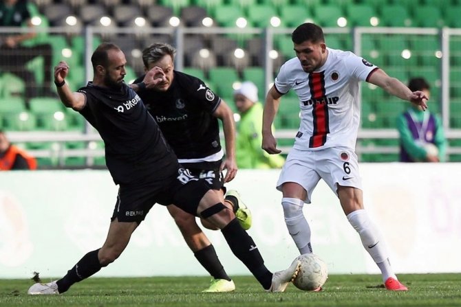 Spor Toto 1. Lig: Sakaryaspor: 2 - Gençlerbirliği: 1