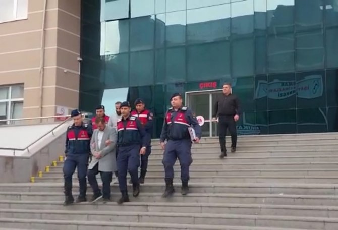 Yabancı Uyruklu Şahısları Atina Yerine Edirne’ye Bıraktılar