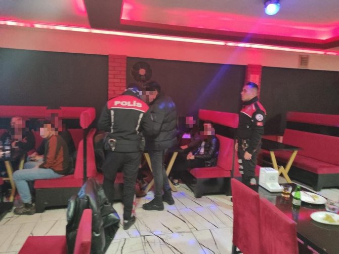 Eğlence Mekanlarına 22 Bin 338 Lira Ceza Kesildi