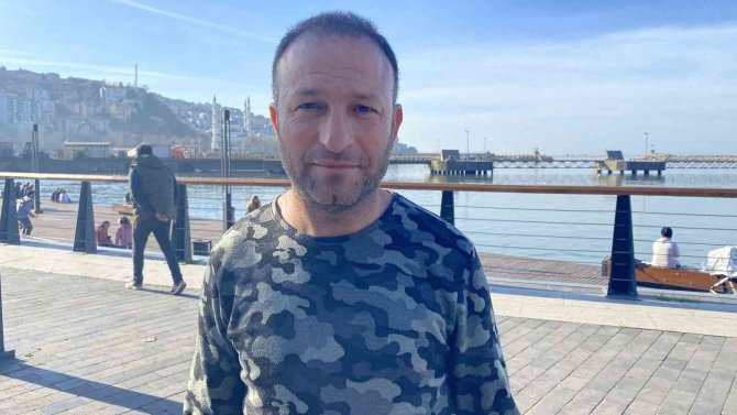 Hava Sıcaklığı 19 Dereceye Buldu, Vatandaş Soluğu Sahilde Aldı