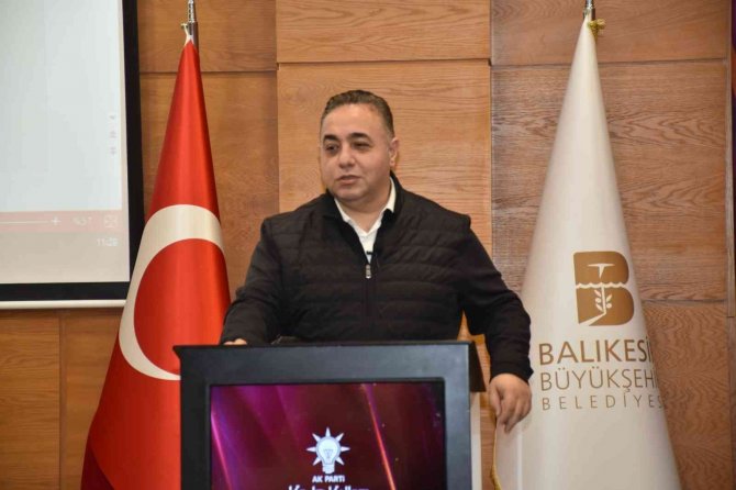 Ak Parti “Siyaset Akademisi Kadın Balıkesir” Programının İlki Gerçekleştirildi