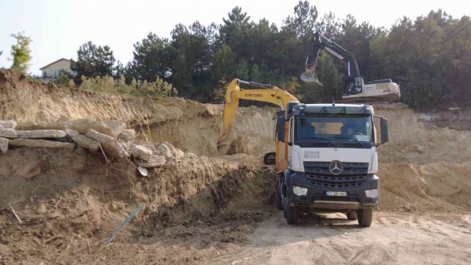 Altınova’da Eğitim Kalitesi Yeni Yatırımlarla Artıyor