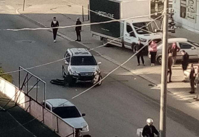 Antalya’da Hasta Almaya Giden Ambulans Otomobille Çarpıştı