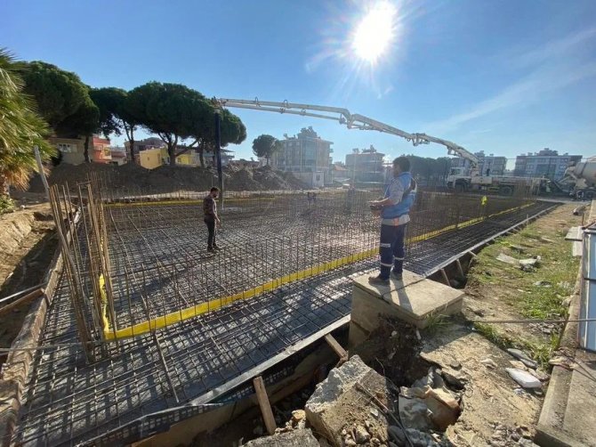 Germencik’te, Gençlik Merkezi İçin Çalışmalar Hız Kesmiyor