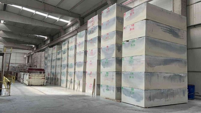 Kurduğu Fabrika İle Mermer Artıklarını Geri Dönüştürdü, Talebe Yetişemiyor