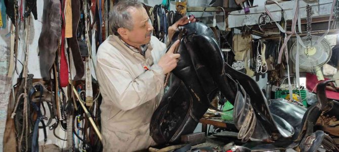 Elli Yıl Öncesinin En Gözde Mesleğiydi, Şehirde Bir Tek O Kaldı