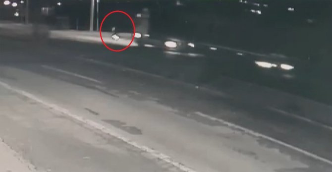Yolun Karşısına Geçerken Tırın Çarptığı Yaya Hayatını Kaybetti