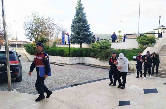 Göçmen Tacirleri Tutuklandı