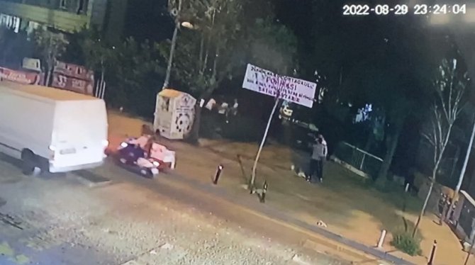 Kağıthane’de Alkollü Grubun Silahlı Kavgası Kamerada