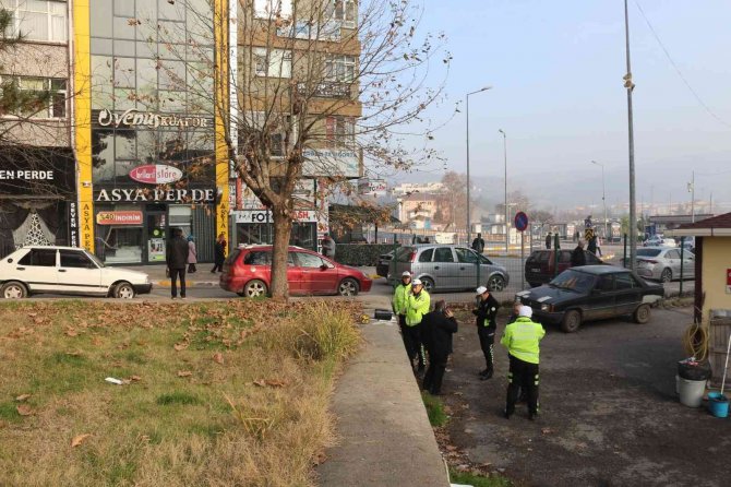 Karabük’te Trenin Çarptığı Çocuk Yaralandı