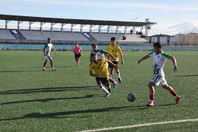 Kars 36 Spor: 7 Arhavi Spor: 1