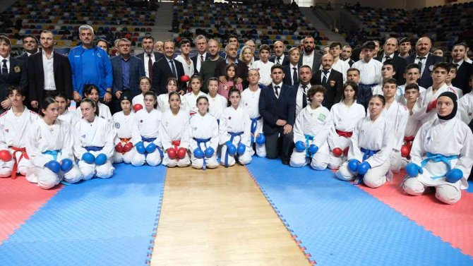 İ̇ller Arası Karate Ligi’nin Üçüncü Ayağı Tamamlandı