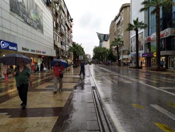 Denizli’de Hava Sıcaklıkları 6 İle 12 Derece Düşecek