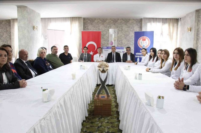 Dünya Şampiyonu Golbol Kadın Milli Takımı, Basın Toplantısında Bir Araya Geldi