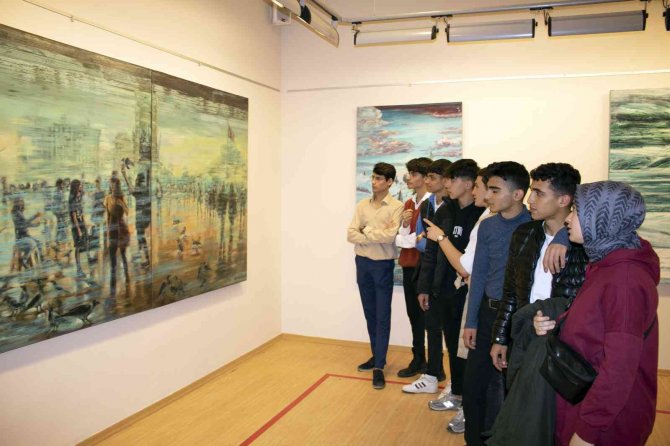 Sanko’da "Görünürler" Resim Sergisi Devam Ediyor