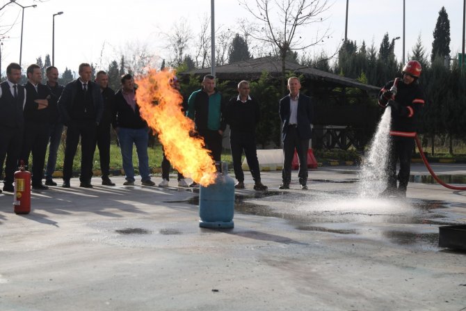 Büyükşehir’in Şoförlerine Yangın Söndürme Eğitimi