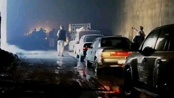 Afganistan’da Yakıt Tankeri Tünelde Patladı: 19 Ölü, 32 Yaralı