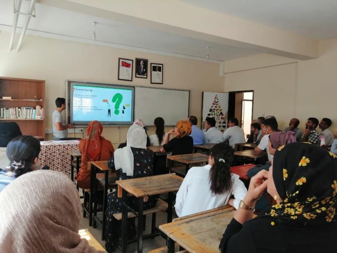 Uludere’de 1278 Kişi ’Aile Okulu Veli Eğitimi Projesi’den Yararlandı