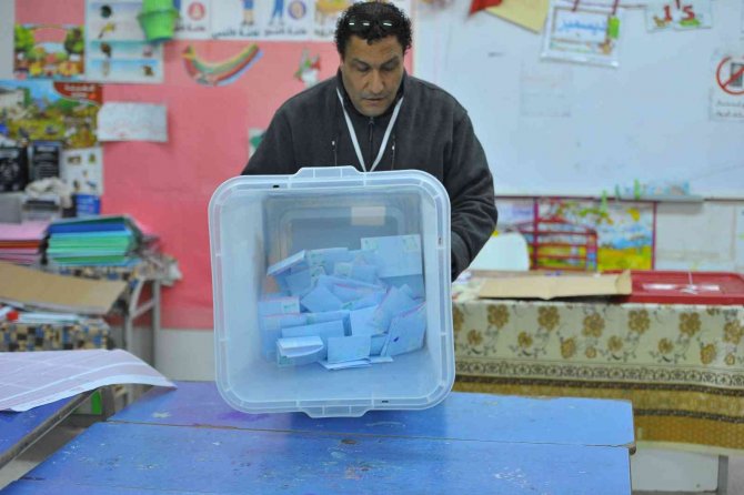 Tunus’ta Resmi Sonuçlara Göre Erken Seçime Katılım Yüzde 8.8 Oldu