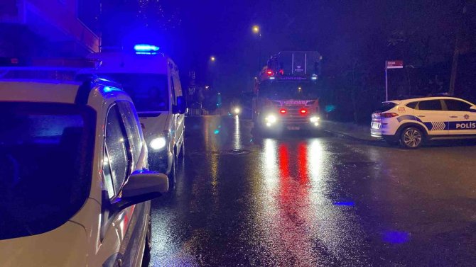 Ümraniye’de Gece Kondu Alevlere Teslim Oldu