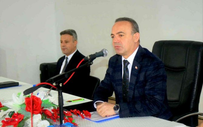 Vali Öner, Muhtarlarla Bir Araya Geldi