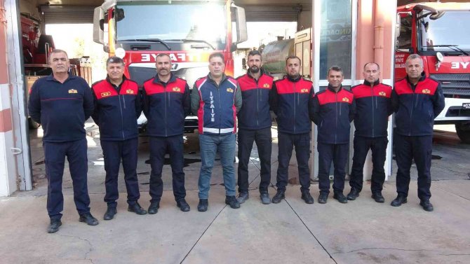 Adıyaman İ̇tfaiyesi 1 Yılda Bin 500 Olaya Müdahale Etti