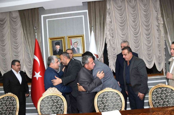 Adıyaman’da Husumetli Aileler Barıştırıldı