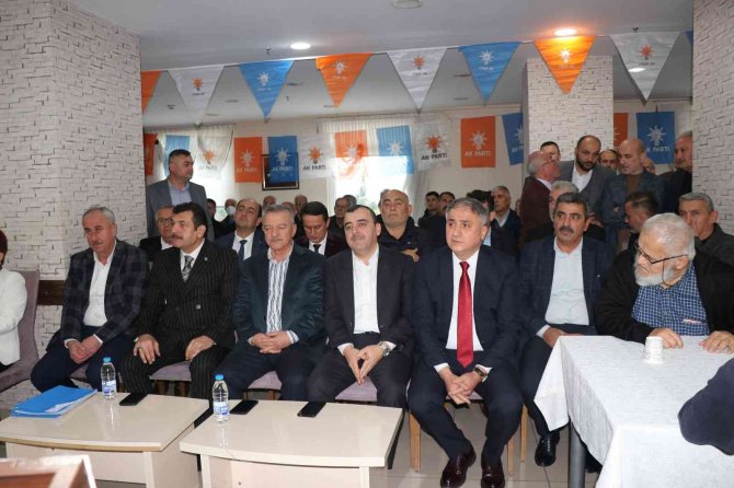 Ak Parti’ye 5 Bin 300 Yeni Katılım