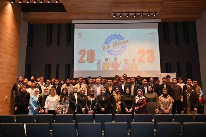 Selçuklu’da “İ̇lk Oyum Erdoğan’a İlk Oyum Ak Parti”ye Programı