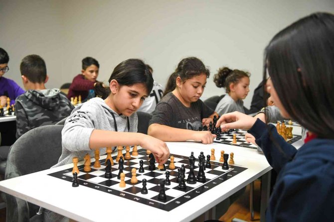 Battalgazi Kütüphanesi Ve Gençlik Merkezi Açıldı