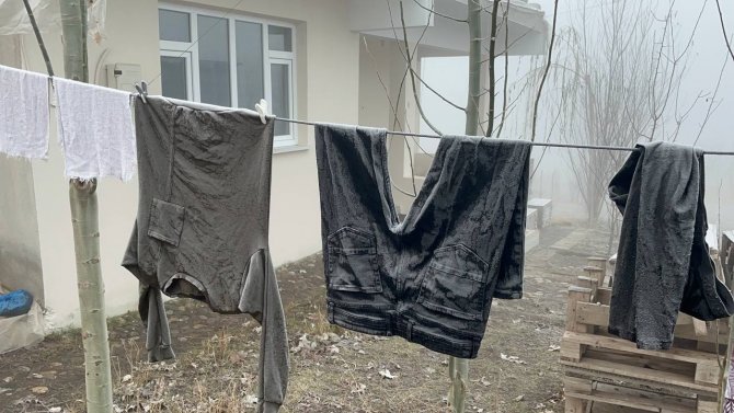 Kar Olmayan Ağrı’da Don Yaşanıyor