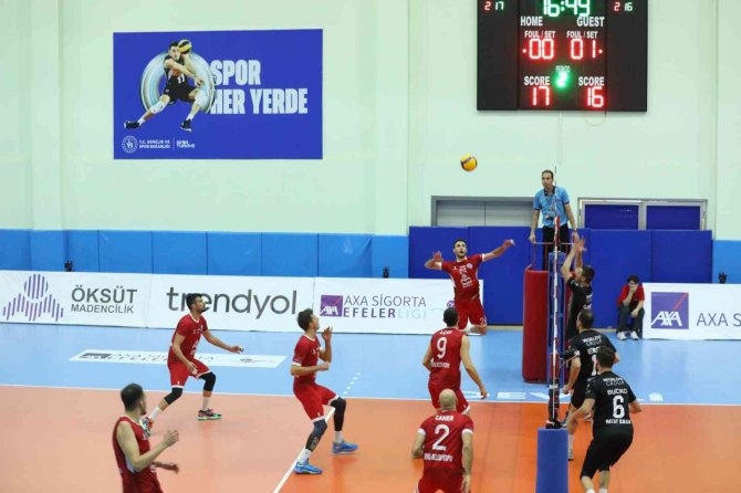 Efeler Ligi: Develi Belediyespor: 1- Hatay Büyükşehir Belediyespor: 3