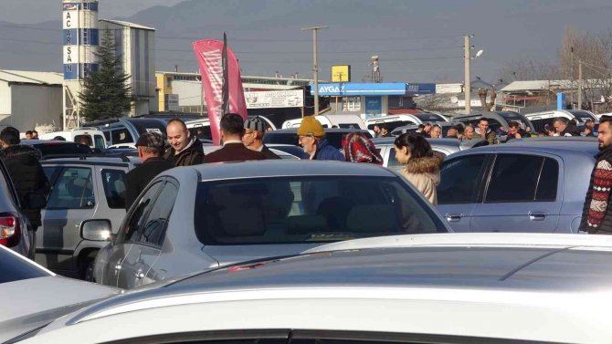 İ̇kinci El Piyasasında Yılbaşı Hareketliliği