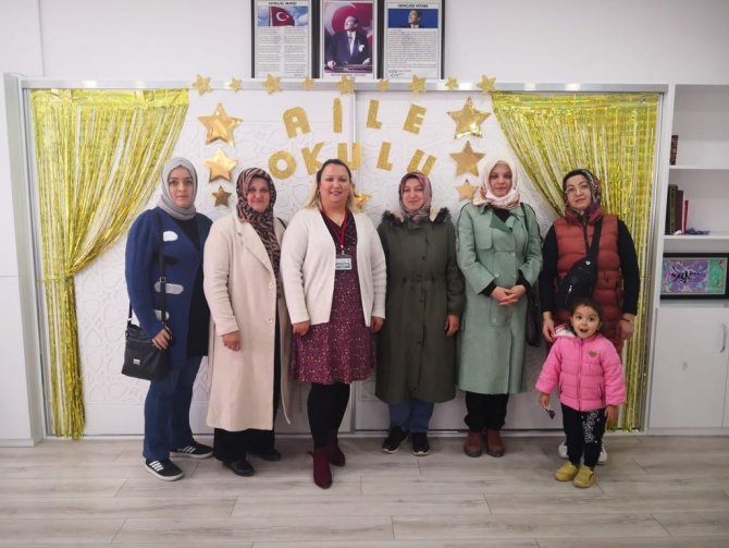 Burdur’da 4796 Öğrenci Velisine Eğitim Verildi