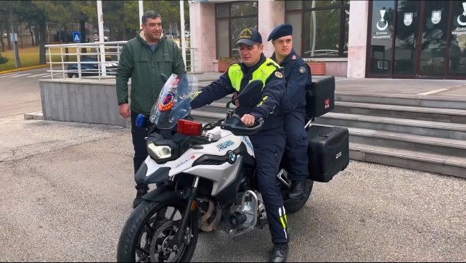 Mücahid Bir Günlüğüne Hayali Olan Jandarma Üniformasını Giydi