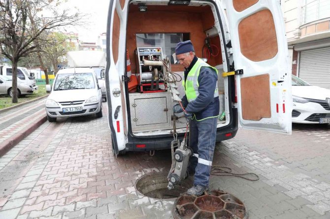 Sultangazi Belediyesinden ‘Kameralı’ Temizlik
