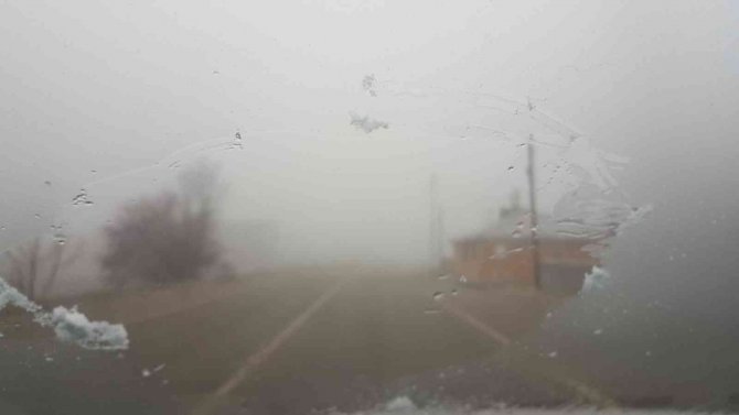 Erzincan’da Sis Ve Soğuk Hava Etkili Oldu