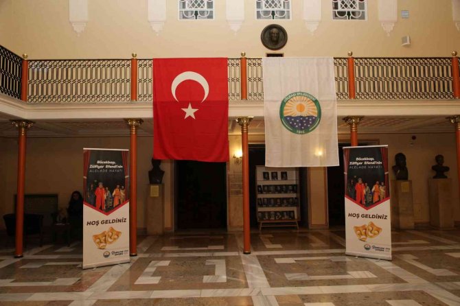 Gölbaşı Belediyesi’nden Yetişkinlere Yönelik Tiyatro Gösterimi