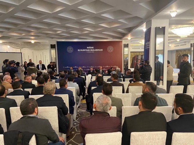 Hazine Ve Maliye Bakan Yardımcısı Gürcan: "Ekonomik Büyüme Hızla Devam Ediyor"