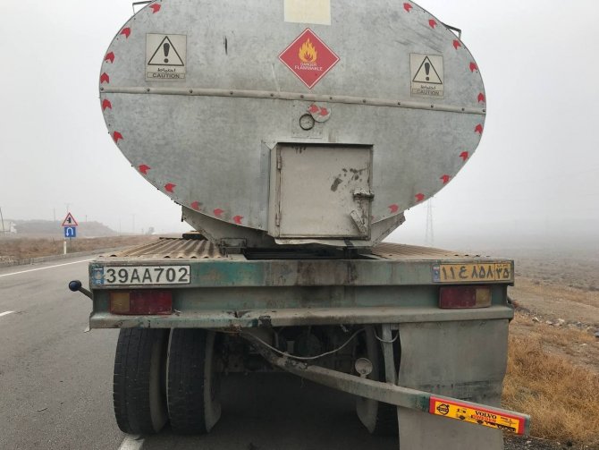 Sisten Dolayı Ticari Araç Yakıt Tankerine Arkadan Çarptı: 6 Yaralı
