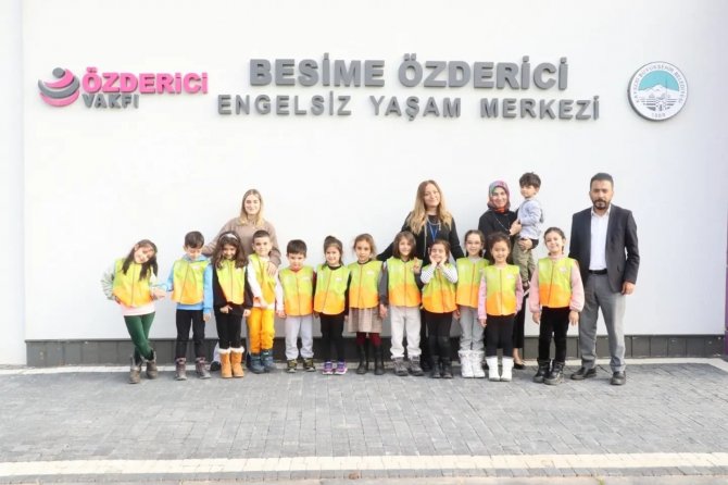 Engelleri Ortadan Kaldıran Merkez, Öğrencileri Misafir Ediyor