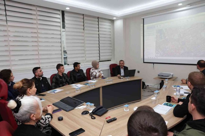 Büyükşehir’den "İletişim" Eğitimi