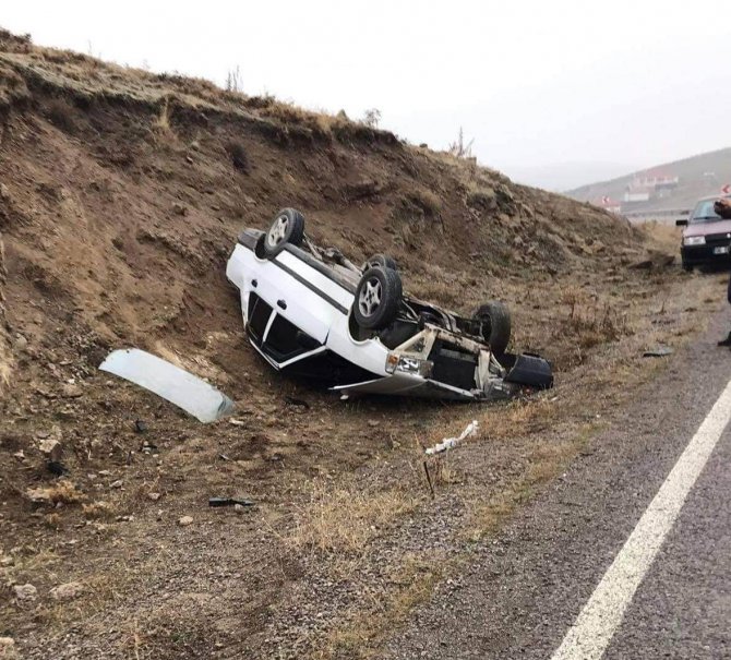 Kontrolden Çıkan Otomobil Takla Attı: 1 Yaralı