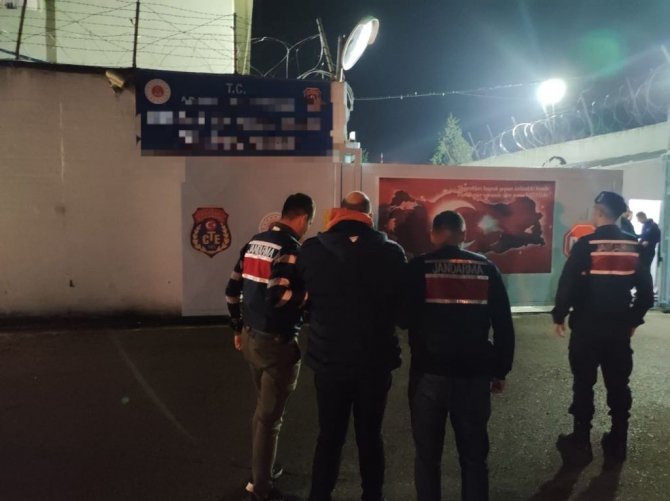 Manisa’da Jandarma Uyuşturucuya Geçit Vermedi